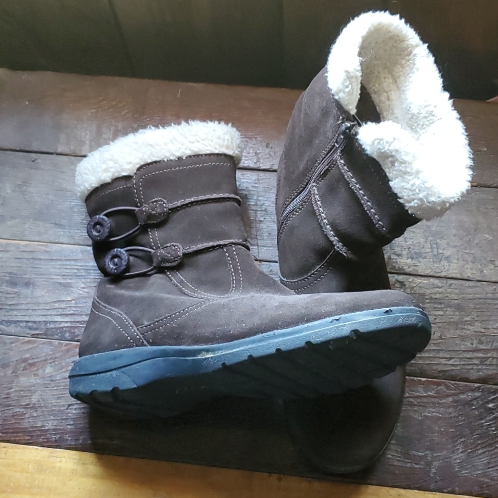 Winter boots